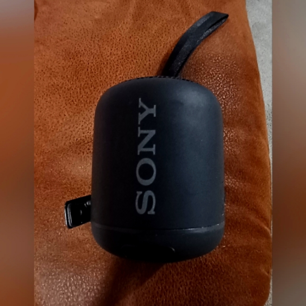 Sony mini bluetooth speaker